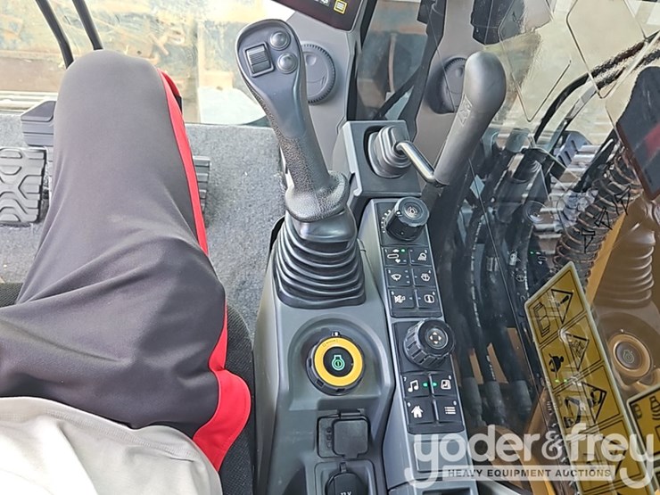 2021-caterpillar-313-image-36