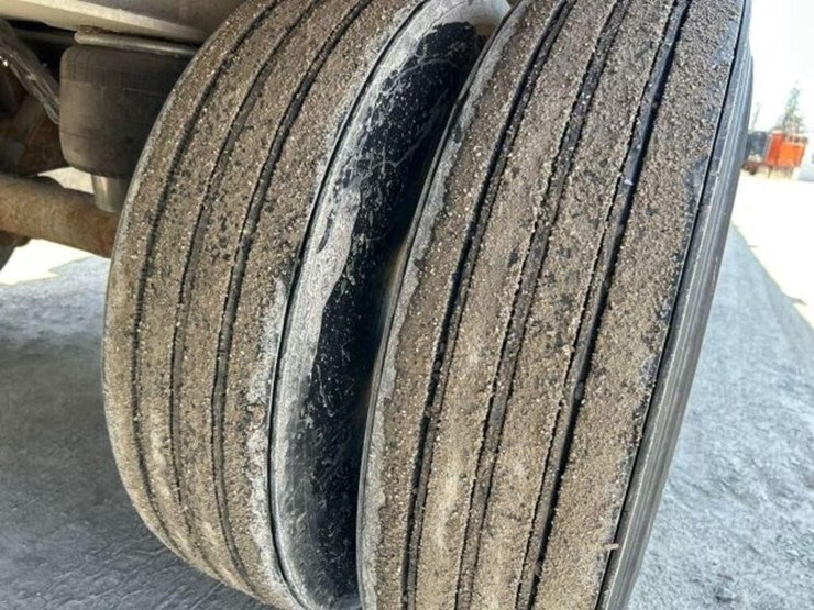 2008-titan-53-ft-image-38