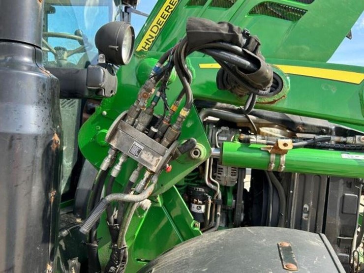 2020-john-deere-6130m-image-35