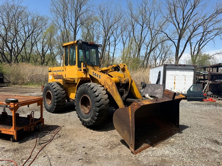 deere-544e-image-7