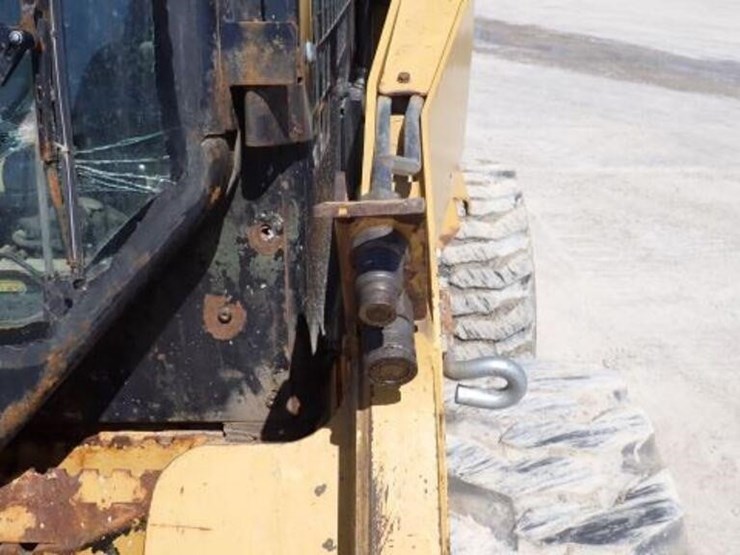 2009-caterpillar-232b-image-28