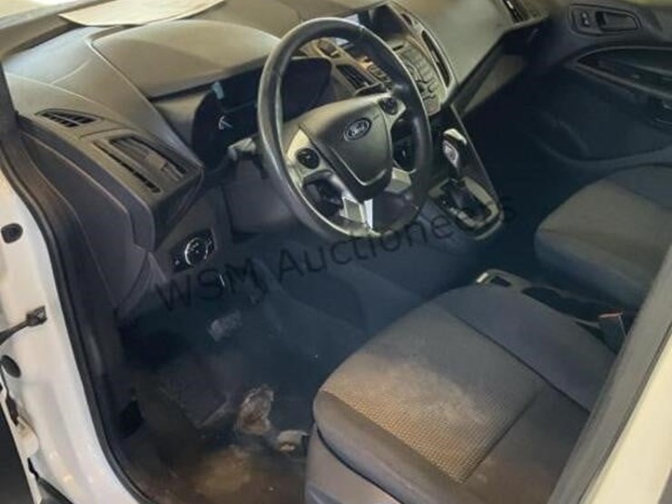 2015-ford-transit-connect-image-24