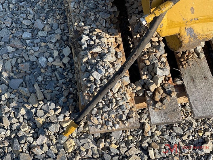 caterpillar-336-image-6