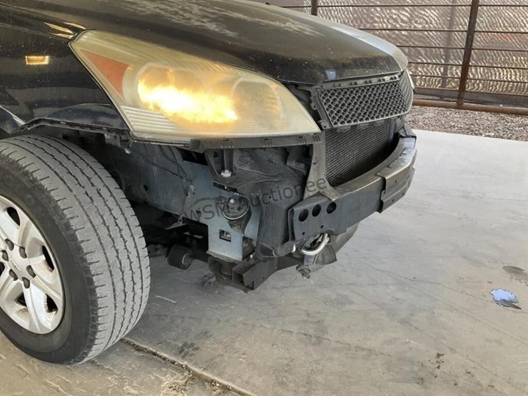 2012-chevrolet-traverse-ls-image-8