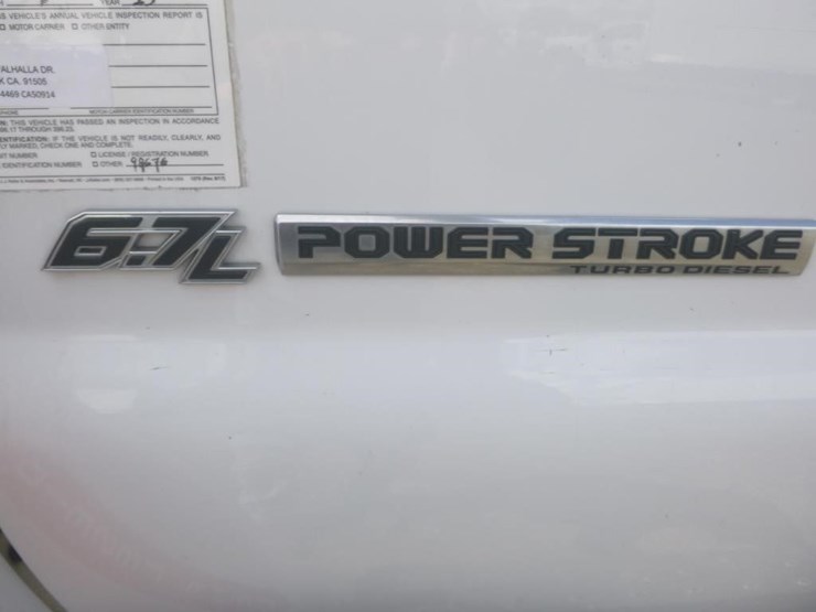 2016-ford-f650-xlt-image-23