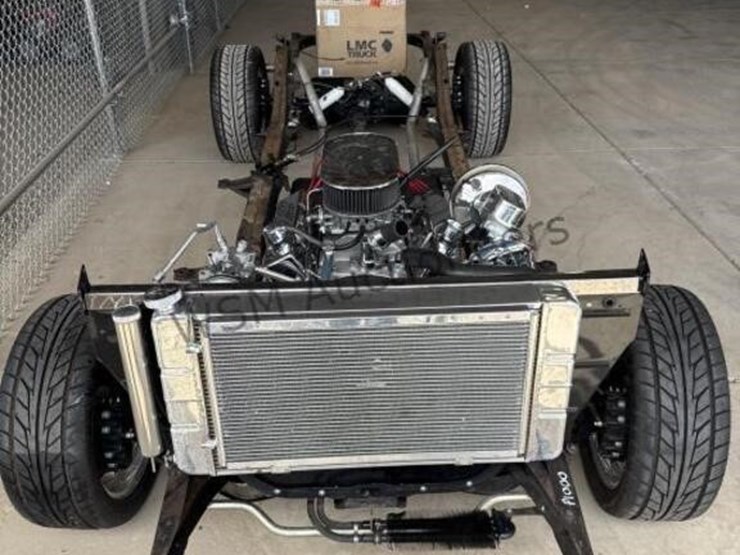 1955-chevy-nomad-chasis-w/-v8-engine,-trans,-curri-image-2