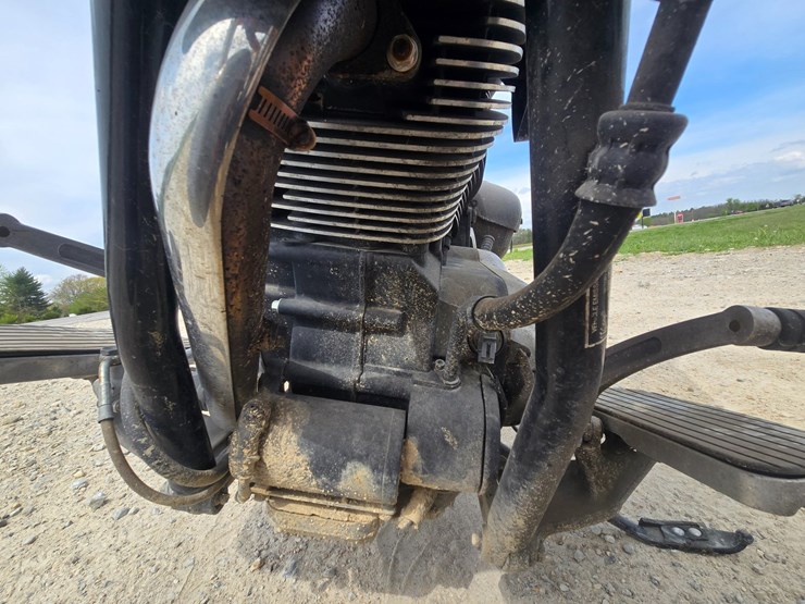 #23348-•-2006-victory-kingpin-motorcycle-image-23