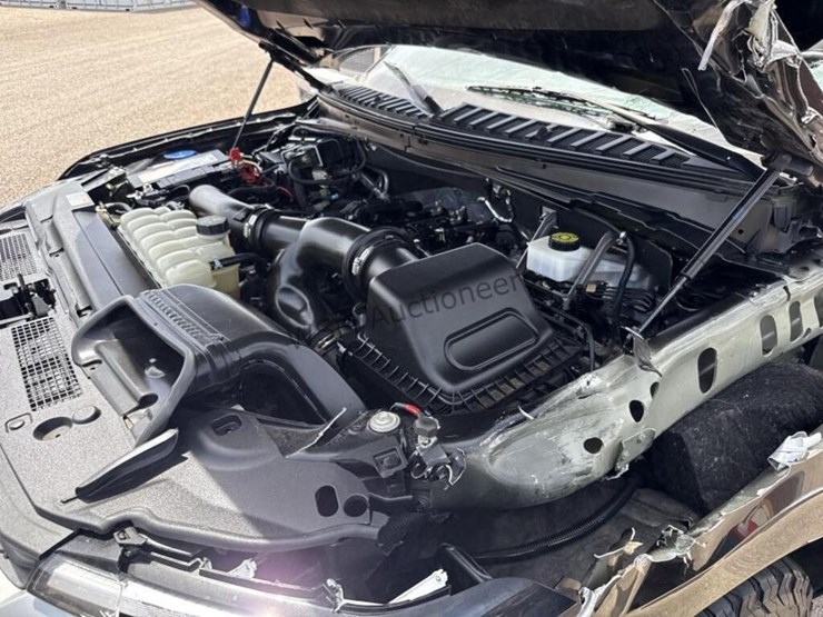 2022-ford-expedition-image-13