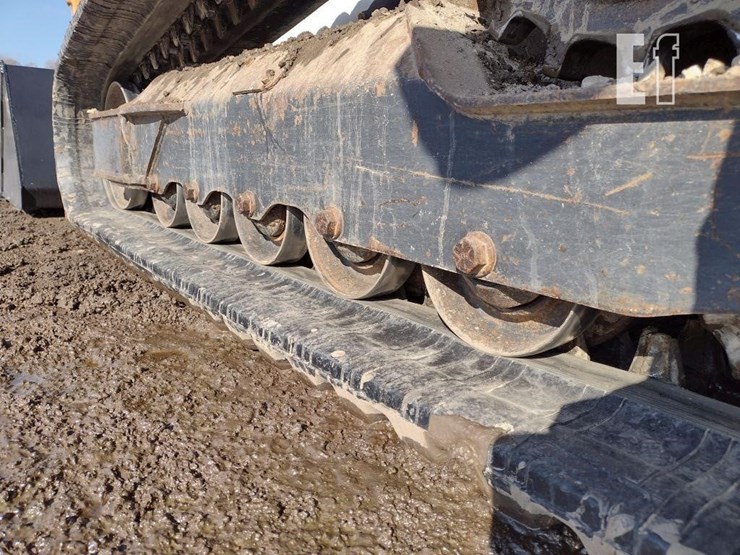 2019-bobcat-t770-image-25