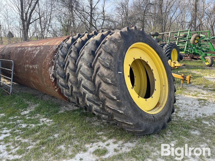 john-deere-4930-image-3