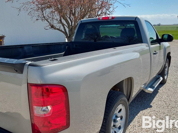 2009-chevrolet-silverado-1500-image-18