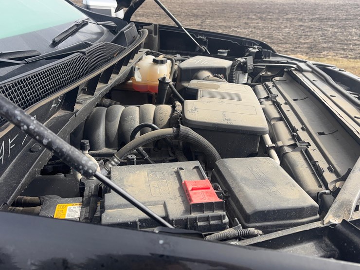 2024-chevrolet-silverado-1500-ltz-image-18