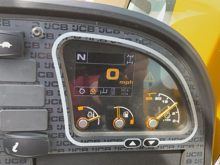 2023-jcb-505-20-image-22