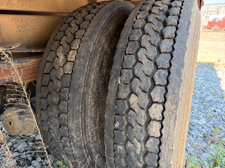 2003-caterpillar-c7-image-46