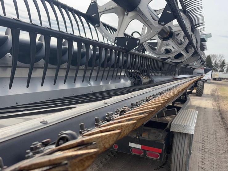 2023-mac-don-fd240-image-6