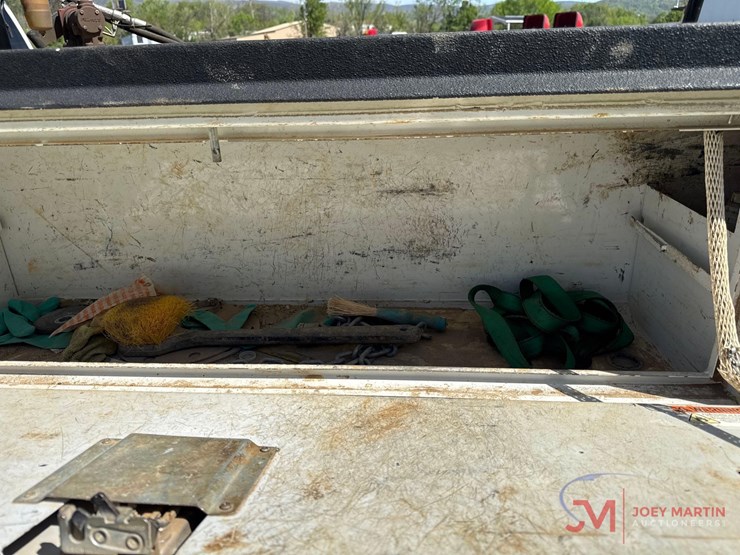 2018-chevrolet-2500-image-7