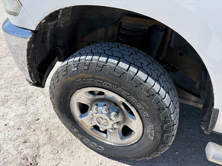 2014-ram-2500-tradesman-image-11