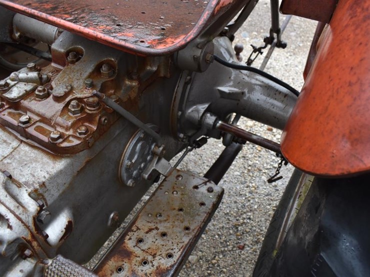 massey-ferguson-230-image-13
