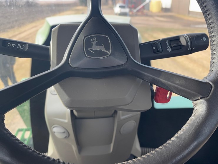 2023-john-deere-9rt-570-image-21