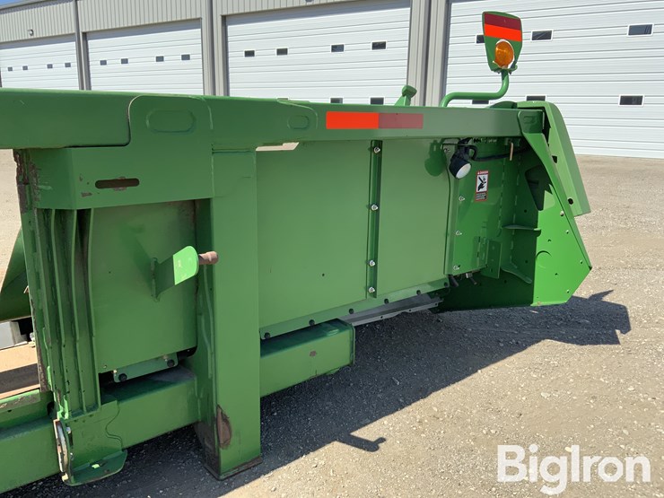 2013-john-deere-608c-image-19