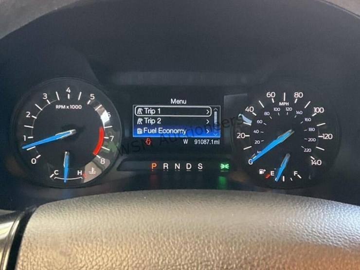 2018-ford-explorer-image-18