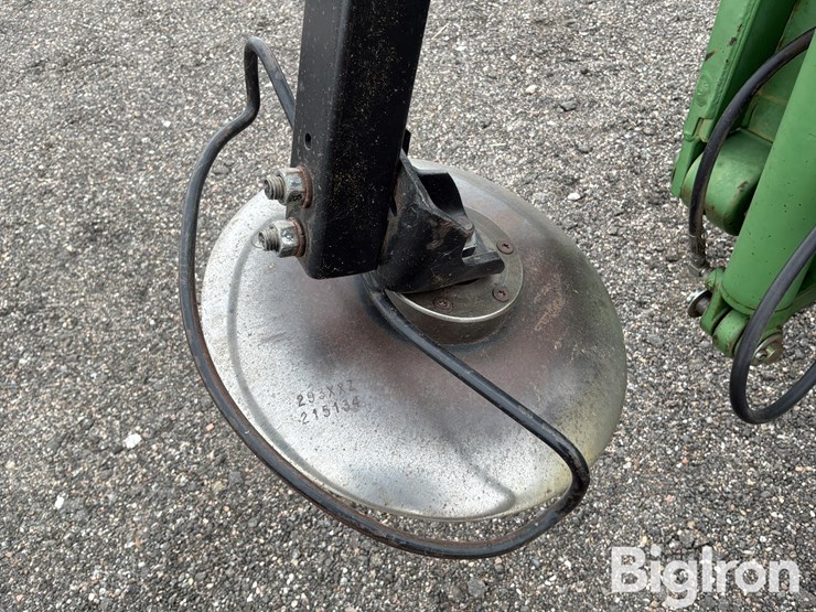 john-deere-7300-image-18