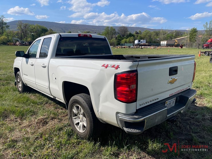 2018-chevrolet-silverado-1500-lt-image-4