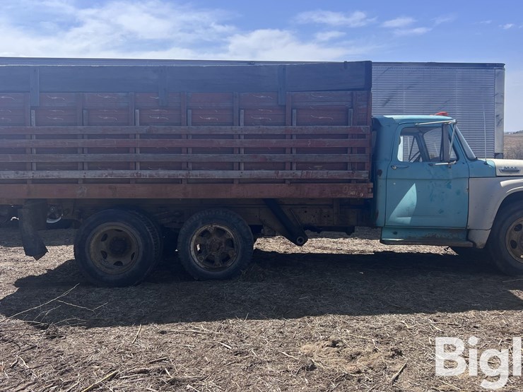 1965-ford-f600-image-4