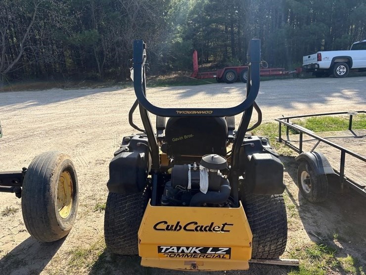 cub-cadet-tank-lz-zero-turn-mower-image-5
