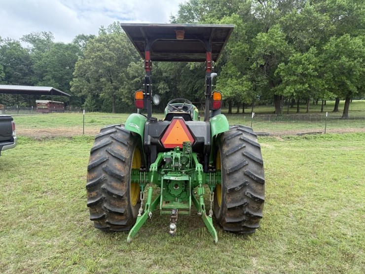 2015-john-deere-5075e-image-6