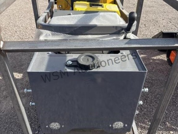 2026-sdl-1000-vibratory-roller-image-3