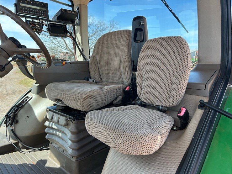 2013-john-deere-7200r-image-22