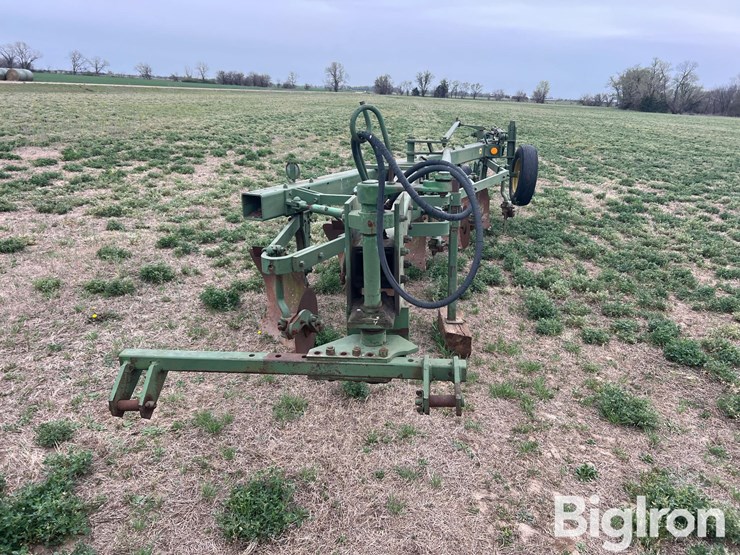 john-deere-f1350-image-2