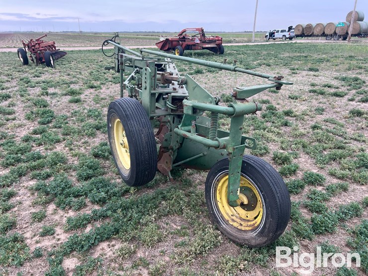 john-deere-f1350-image-9