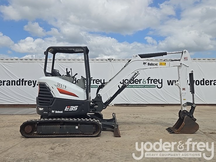 2021-bobcat-e35-image-6