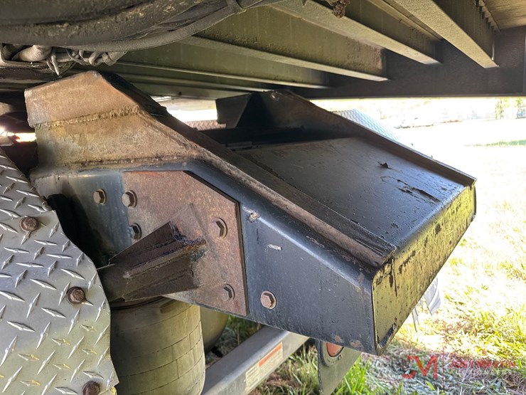 2017-kenworth-t880-image-23