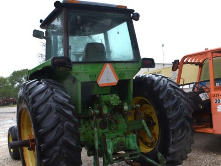 john-deere-4630-image-9