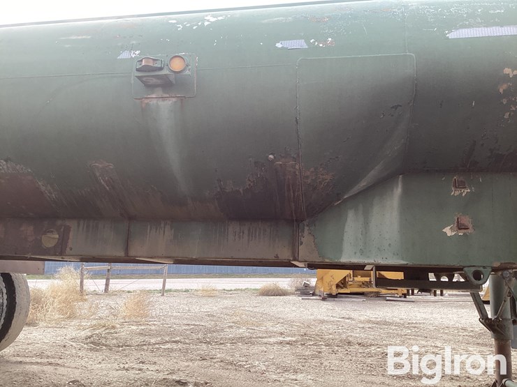 1968-fruehauf-trailer-image-4