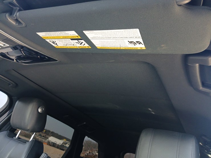 2016-land-rover-range-rover-image-31