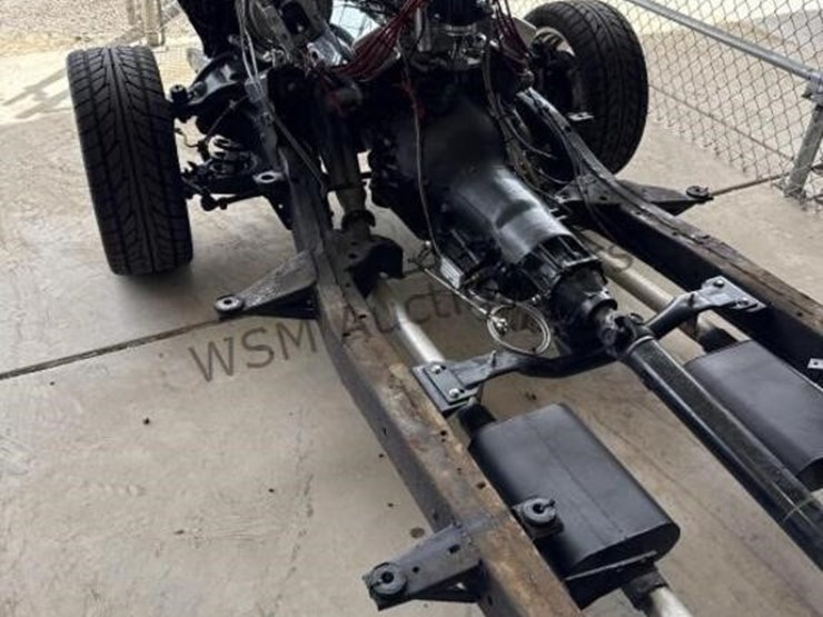 1955-chevy-nomad-chasis-w/-v8-engine,-trans,-curri-image-10