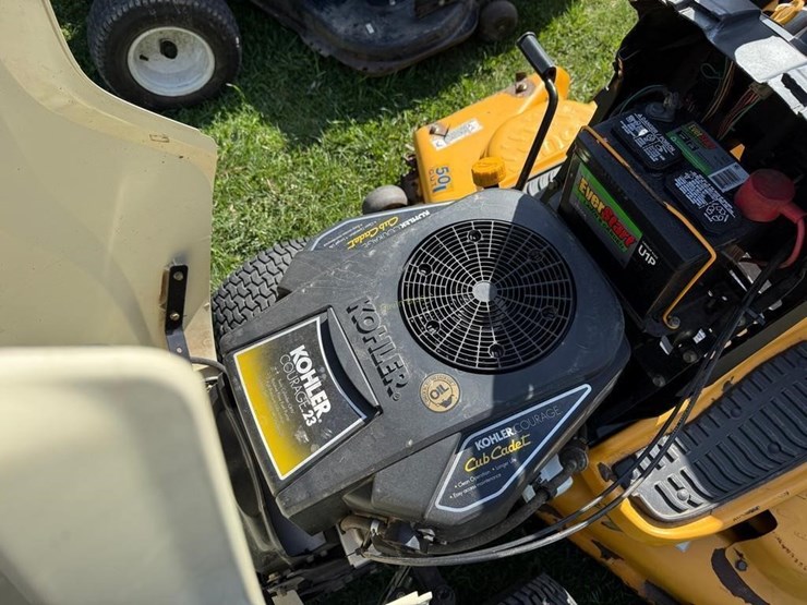 cub-cadet-lt1050-image-2