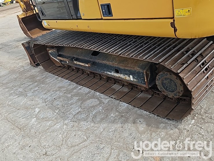 2021-caterpillar-313-image-22