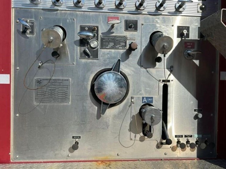 1996-ford-f700-image-33