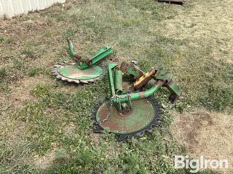 john-deere-567-image-1