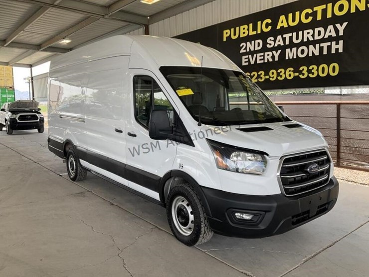 2020-ford-transit-image-2