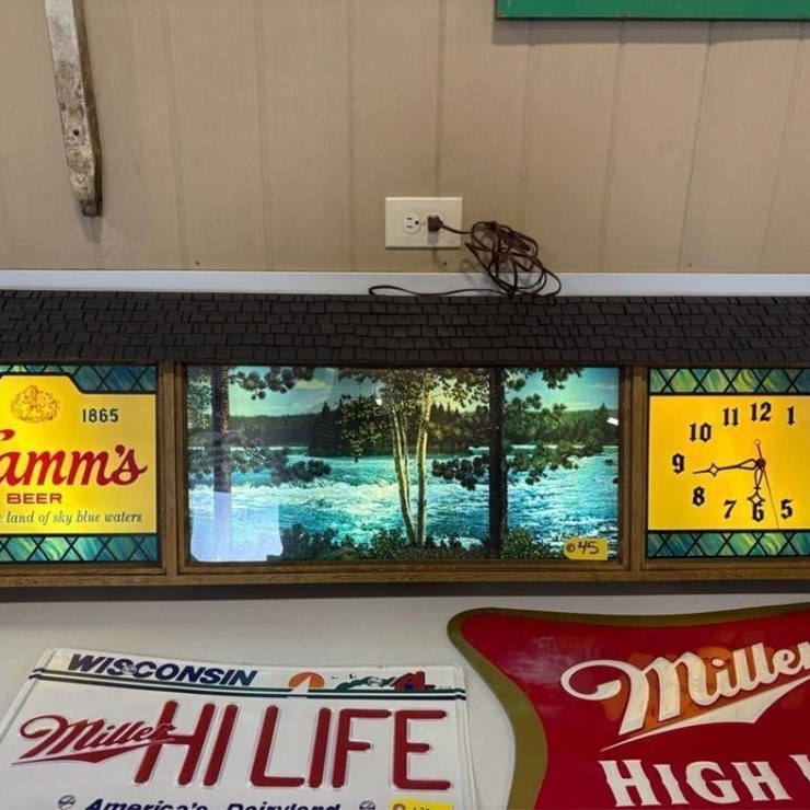 Hamm's Beer Born in the land of Sky Blue Waters