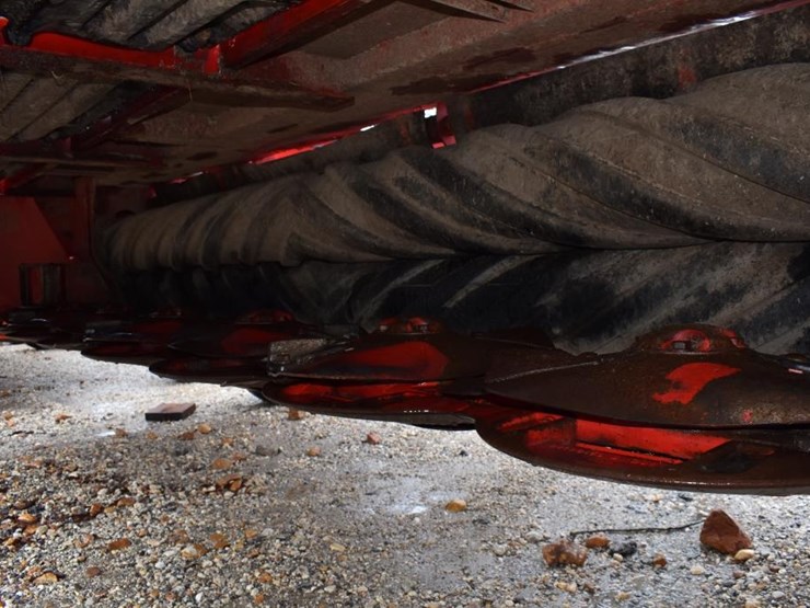 new-holland-313-image-7