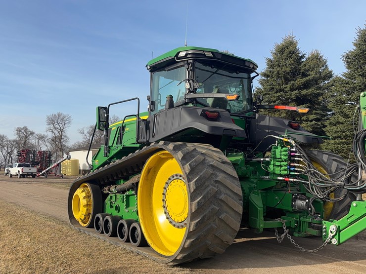 2023-john-deere-9rt-570-image-6