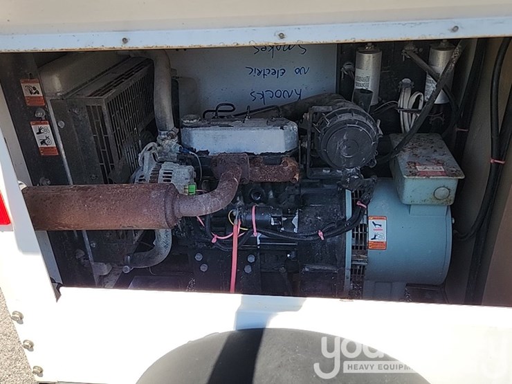 magnum-light-tower-image-7