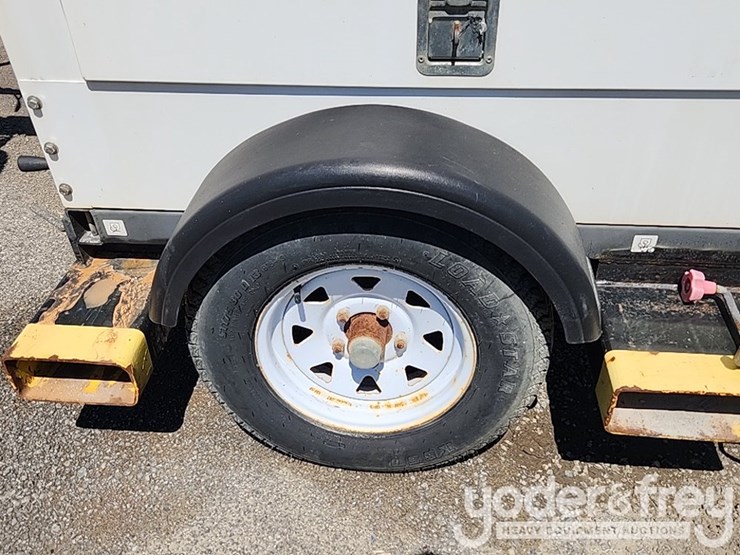 magnum-light-tower-image-6